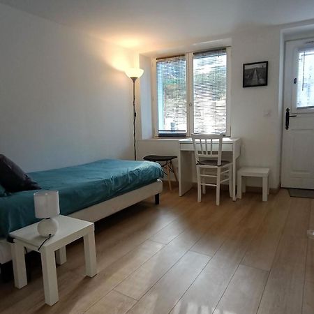 Studio Meuble A Bougival Zewnętrze zdjęcie